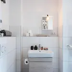 - Cozy In The Heart Of With New York Design & Betten & Sofa - 5 Mins Central Station Hbf - Big Tv & Wifi -- Apartment