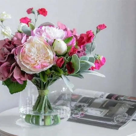 Apartment - Cozy In The Heart Of With New York Design & Betten & Sofa - 5 Mins Central Station Hbf - Big Tv & Wifi -- Duisburg