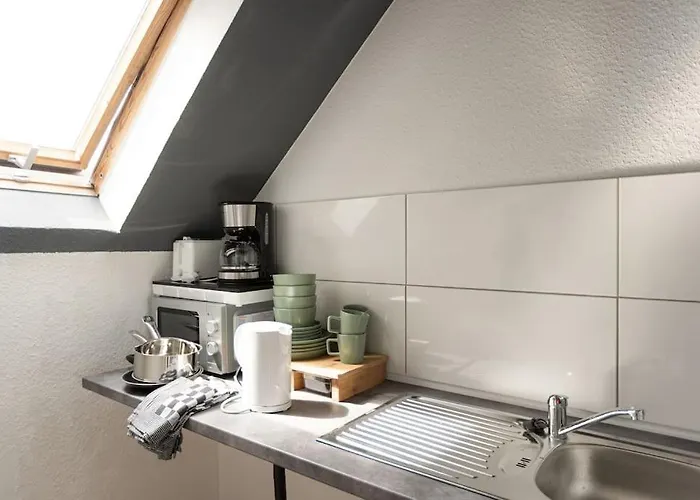 Appartement - Cozy In The Heart Of With New York Design & Betten & Sofa - 5 Mins Central Station Hbf - Big Tv & Wifi --